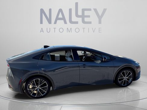 Used 2023 Toyota Prius Limited w/ Limited Premium Package AWD/4WD image 5