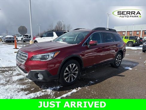 Used 2016 Subaru Outback 2.5i Limited image 1