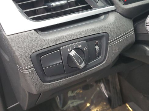 Used 2021 BMW X1 xDrive28i w/ Premium Package image 11