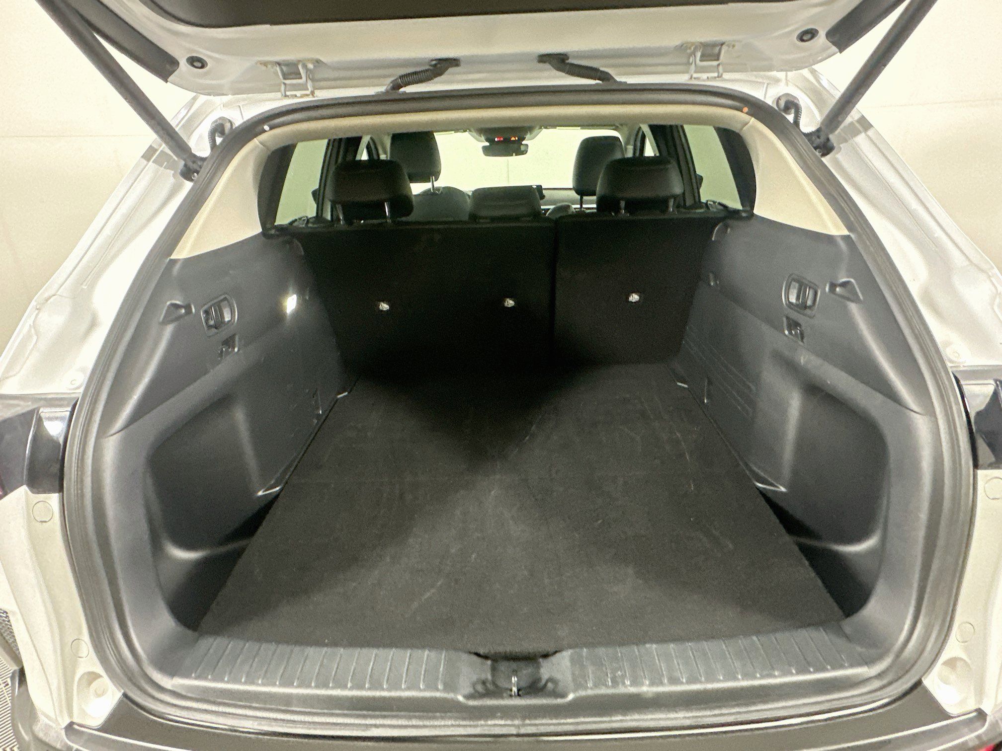 Used 2026 MAZDA CX-50 AWD 2.5 S w/ Preferred Pkg image 29