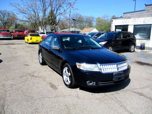Used 2008 Lincoln MKZ FWD image 1
