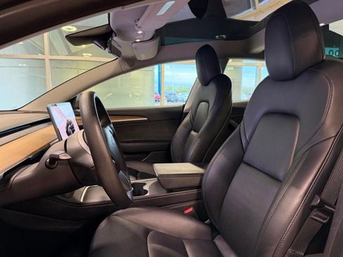 Used 2022 Tesla Model 3 Long Range AWD/4WD image 20