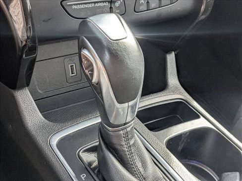 Used 2018 Ford Escape Titanium image 8