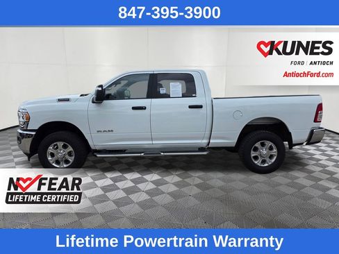 Used 2024 RAM 2500 Big Horn AWD/4WD image 4