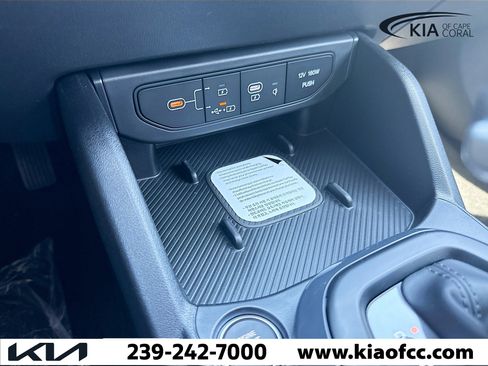 New 2025 Kia K4 EX image 28