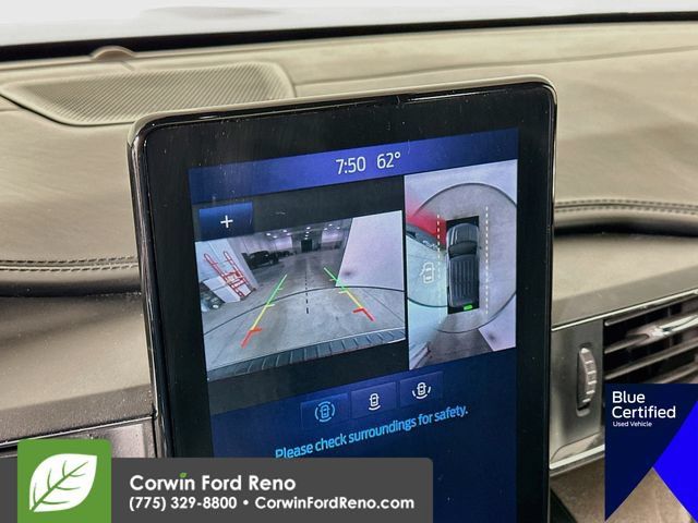 Certified 2020 Ford Explorer Platinum w/ Premium Technology Package AWD/4WD image 18