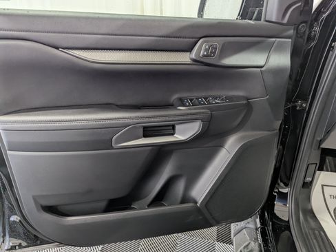 New 2026 Ford Ranger Lariat w/ Black Appearance Package AWD/4WD image 16