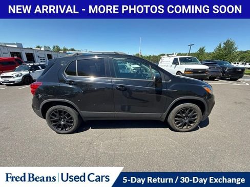 Used 2022 Chevrolet Trax LT w/ Driver Confidence Package AWD/4WD image 8