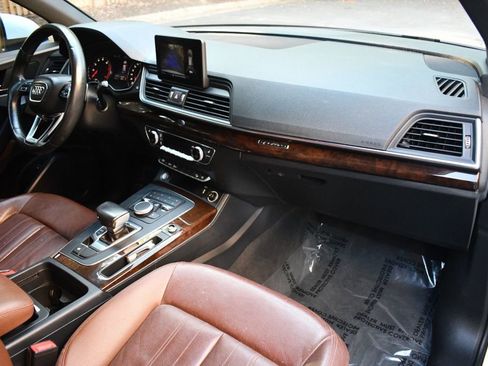 Used 2019 Audi Q5 2.0T Premium image 20