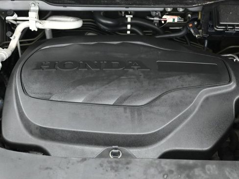 Used 2021 Honda Pilot EX image 42