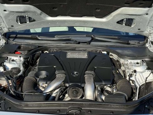 Used 2017 Mercedes-Benz SL 550 image 27