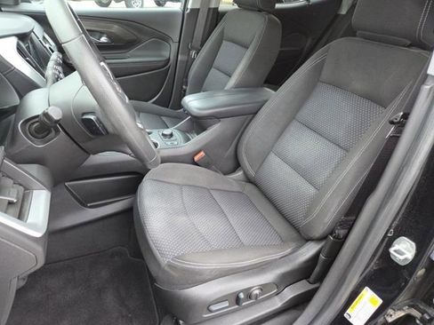 Used 2022 GMC Terrain SLE w/ Driver Convenience Package image 29