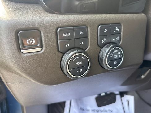 Used 2025 Chevrolet Silverado 2500 LTZ w/ LTZ Plus Package AWD/4WD image 21