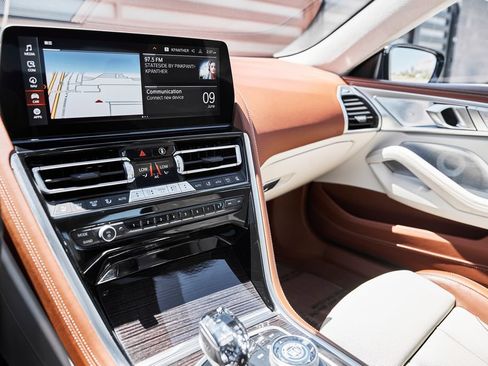 Used 2023 BMW ALPINA B8 xDrive Gran Coupe AWD/4WD image 65