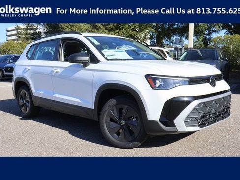 Used 2026 Volkswagen Taos S image 1