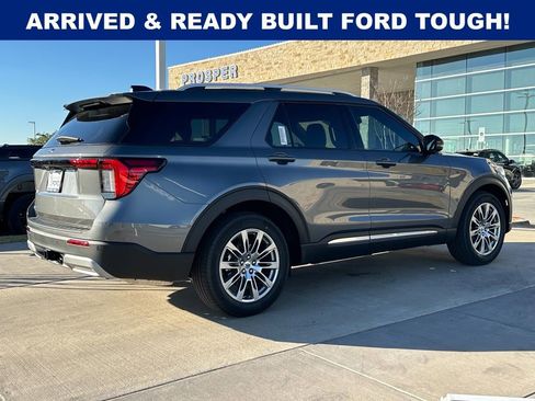 New 2026 Ford Explorer Platinum image 27