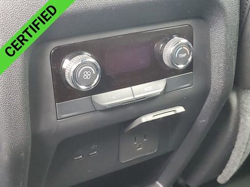 Certified 2024 Chevrolet Traverse LT w/ Trailering Package image 21