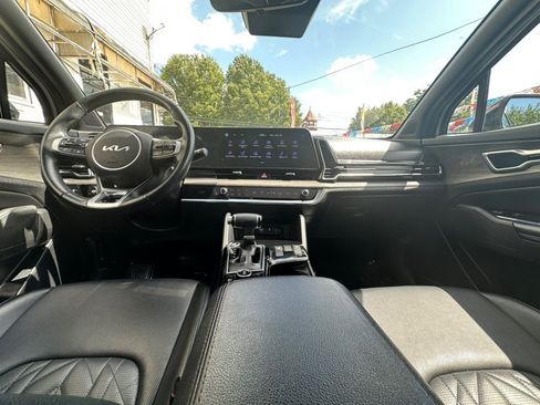 Used 2023 Kia Sportage X-Line w/ X-Line Premium Package AWD/4WD image 29