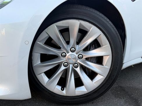 Used 2018 Tesla Model S 75D AWD/4WD image 8
