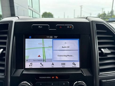Used 2019 Ford F150 XLT w/ Equipment Group 302A Luxury AWD/4WD image 16