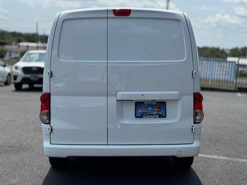 Used 2019 Nissan NV200 SV w/ Navigation Package FWD image 38