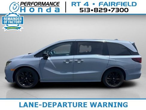 Used 2023 Honda Odyssey Sport image 1