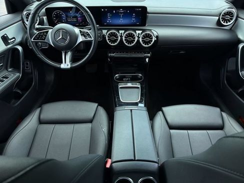 Used 2025 Mercedes-Benz CLA 250 image 18