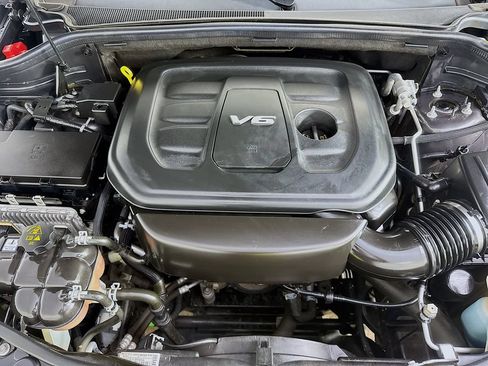Used 2018 Jeep Grand Cherokee Altitude RWD image 37