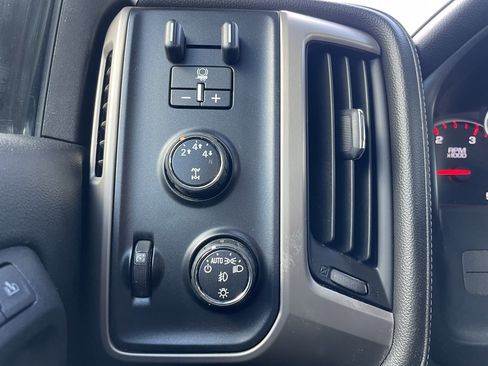 Used 2016 GMC Sierra 3500 Denali w/ Duramax Plus Package image 29