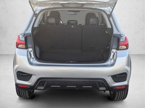 Used 2024 Mitsubishi Outlander Sport SE image 6