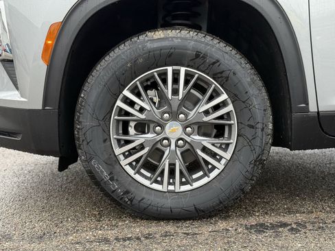 New 2026 Chevrolet Traverse LT image 10