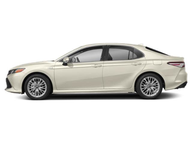 Certified 2019 Toyota Camry XLE FWD image 3