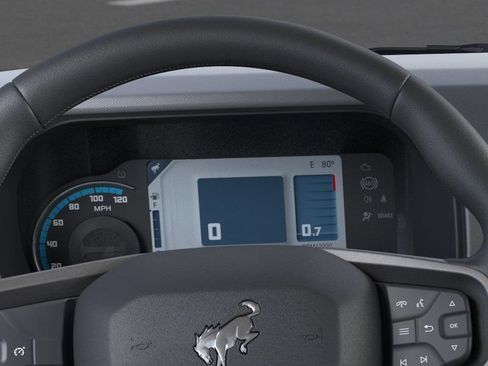 New 2025 Ford Bronco 4-Door AWD/4WD image 13