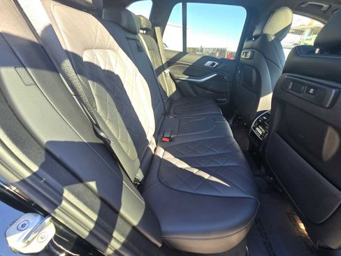 Used 2023 BMW X5 xDrive45e image 14
