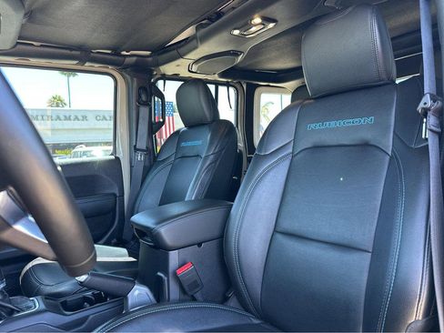 Used 2022 Jeep Wrangler Unlimited Rubicon 4xe w/ Steel Bumper Group image 7