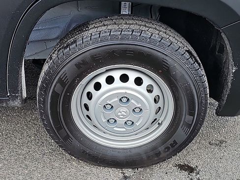Used 2025 RAM ProMaster 2500 FWD image 8