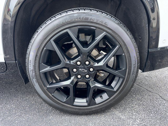 Used 2024 Chevrolet Traverse RS AWD/4WD image 12