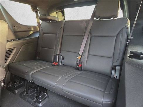 Used 2023 Chevrolet Tahoe LT w/ Luxury Package RWD image 20
