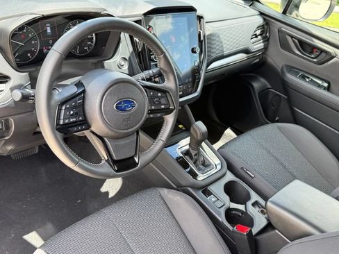 Used 2025 Subaru Forester Premium AWD/4WD image 11