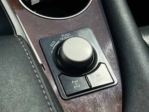 Used 2017 Lexus RX 350 AWD w/ Premium Package image 36
