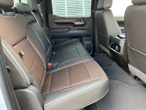 Used 2023 GMC Sierra 1500 Denali w/ Denali Reserve Package AWD/4WD image 19