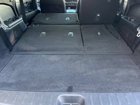 Certified 2023 Nissan Pathfinder SL FWD image 18