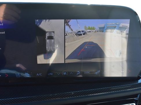 New 2026 Chevrolet Traverse High Country w/ LPO, Floor Liner Package image 26