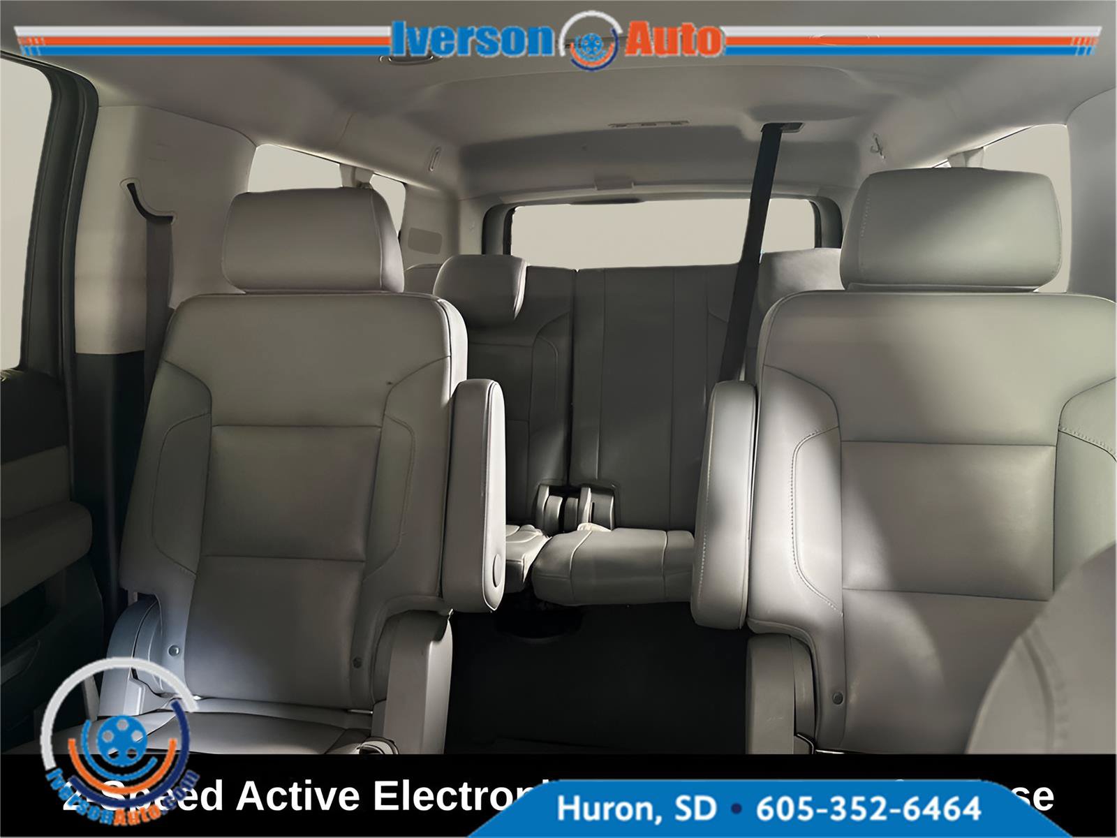 Used 2020 Chevrolet Suburban LT w/ Max Trailering Package AWD/4WD image 25