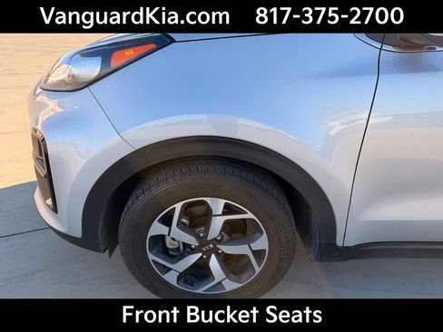 Certified 2022 Kia Sportage LX image 9