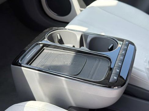 New 2026 Hyundai Ioniq 5 Limited RWD image 11