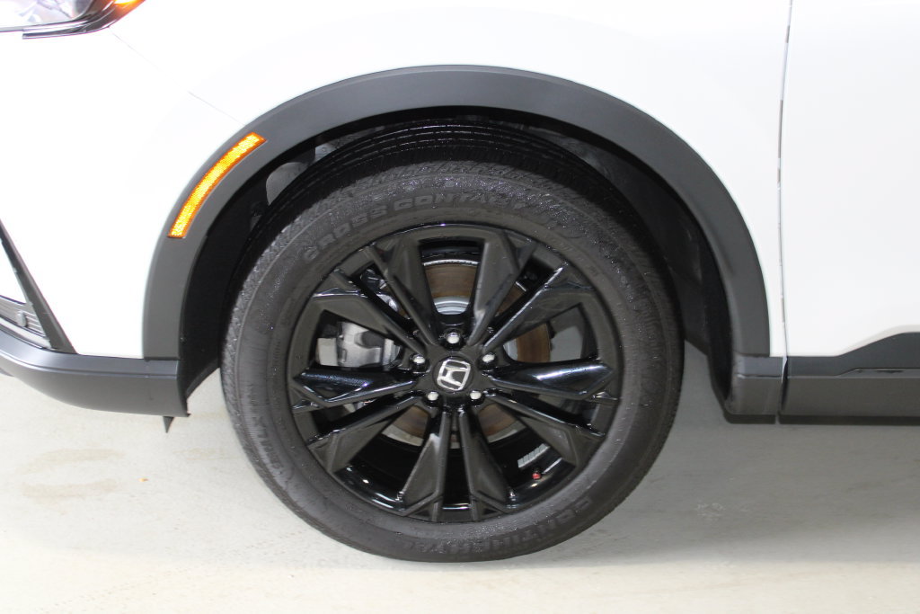 Used 2025 Honda CR-V Sport Touring image 4