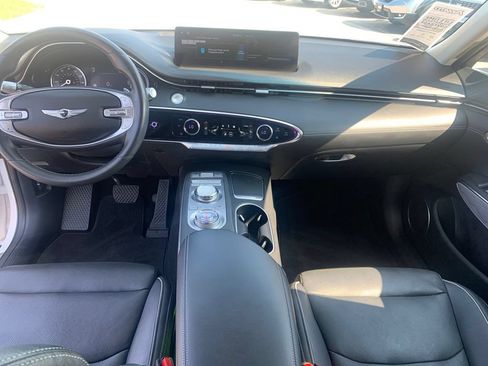 Used 2023 Genesis GV70 2.5T w/ Advanced Package AWD/4WD image 10