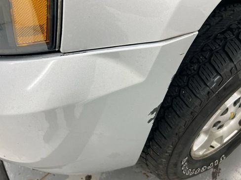 Used 2010 Chevrolet Tahoe LT AWD/4WD image 26