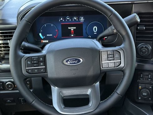 New 2026 Ford F250 Lariat w/ Chrome Package image 40